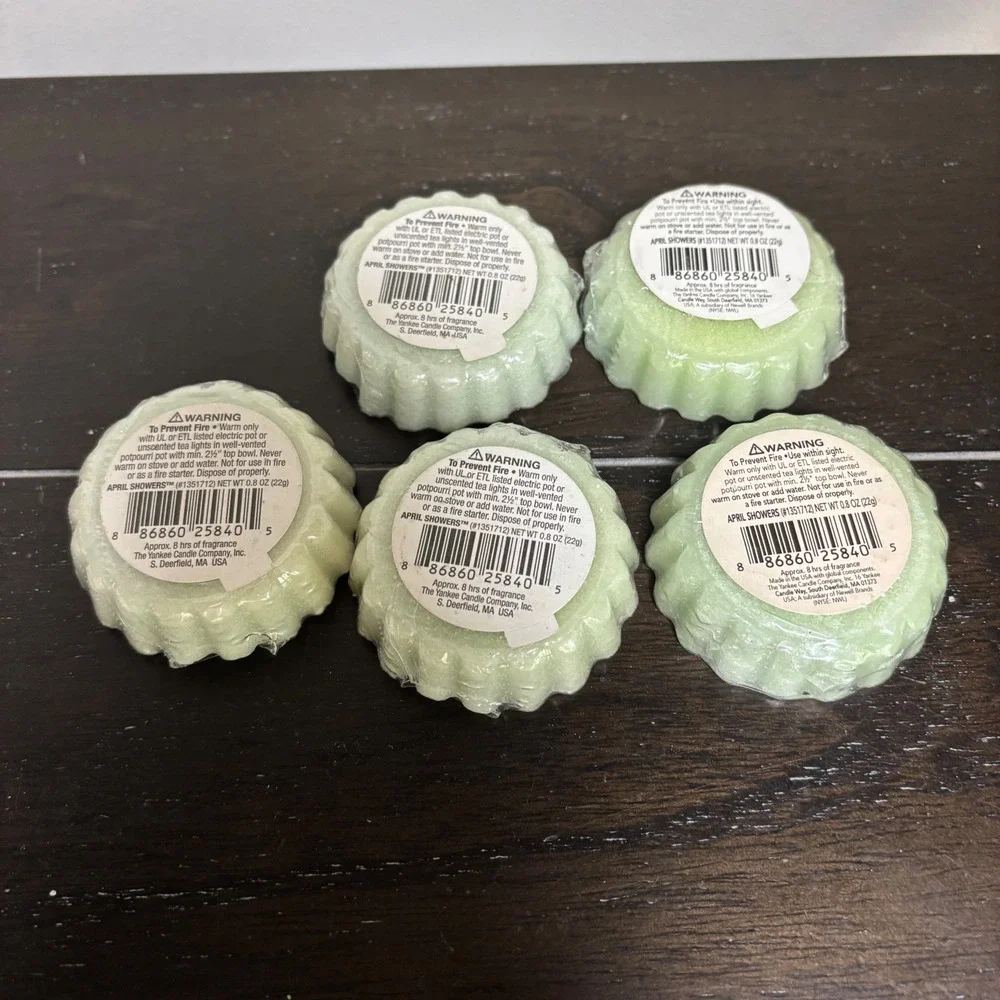 Yankee Candle | Lot of 5 | April Showers | Wax Melts Tarts | Retired